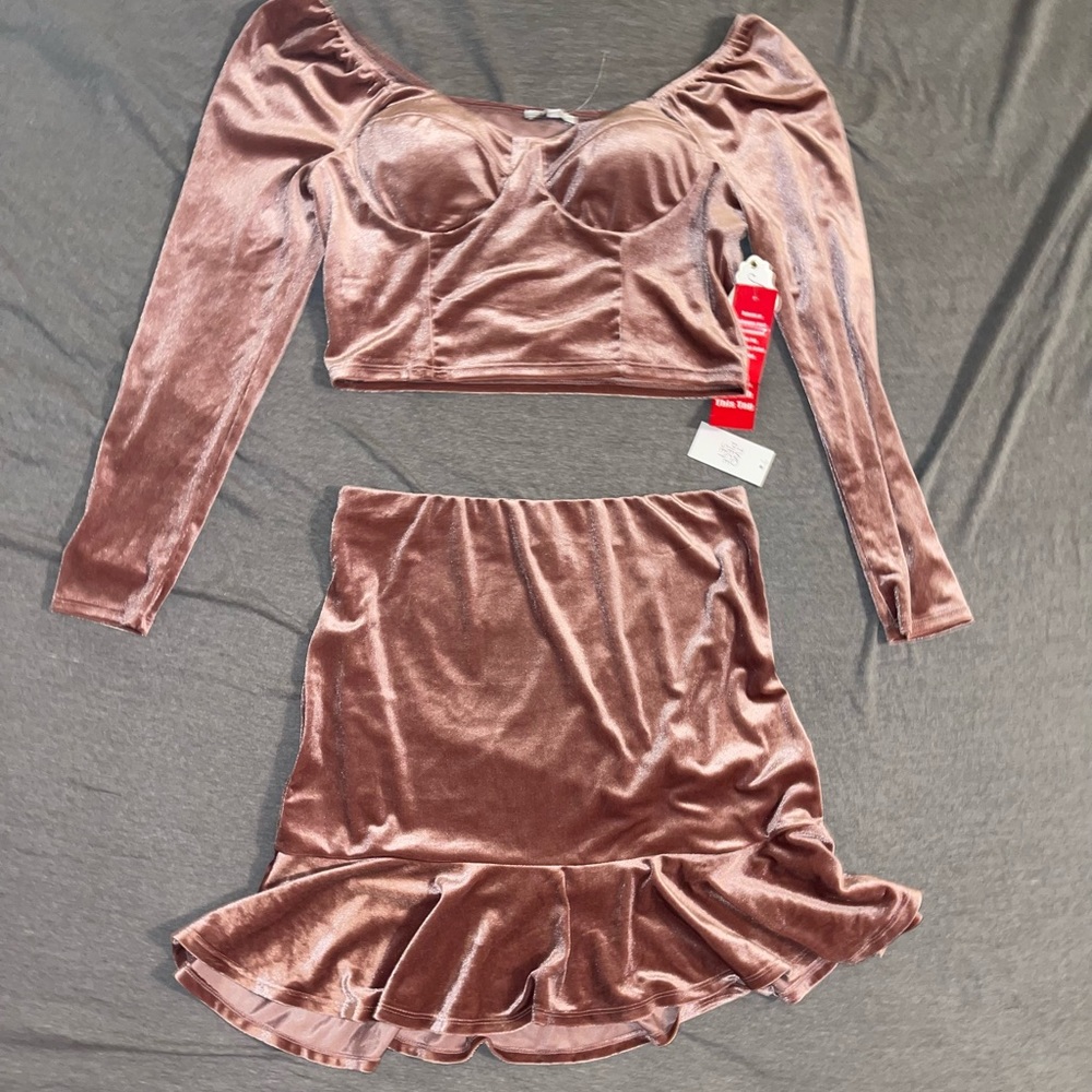 2 piece crop top/skirt set